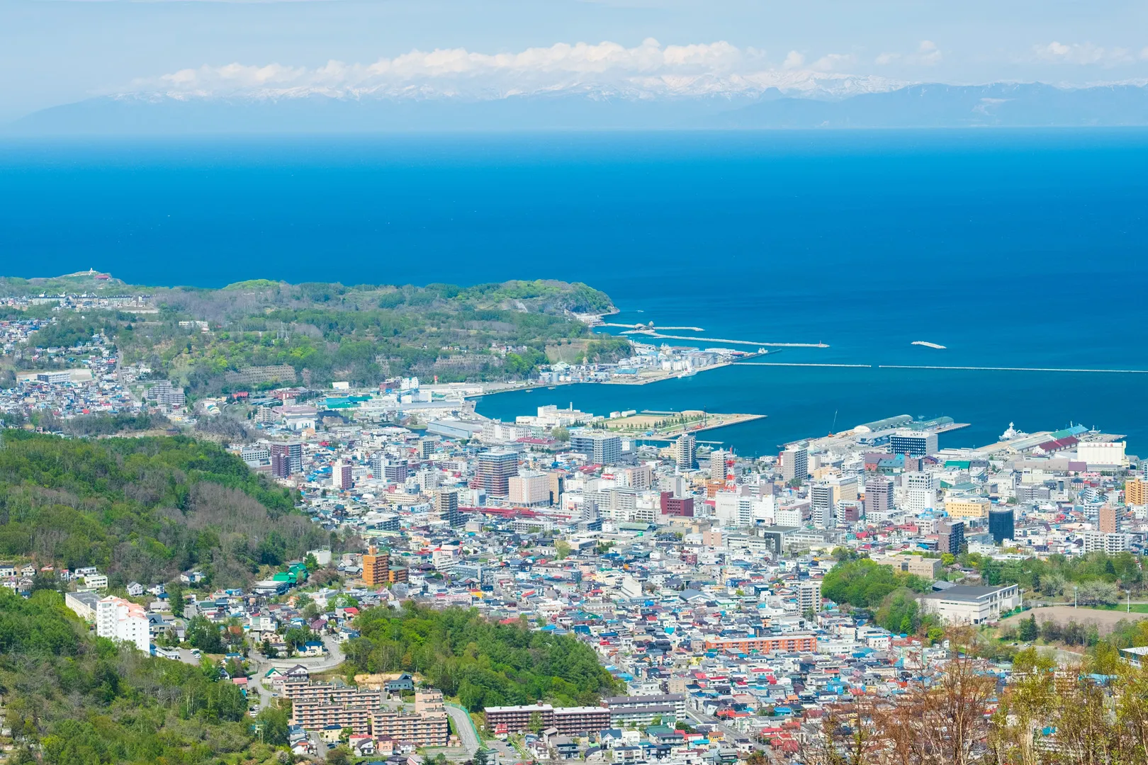 To the historical town of Otaru