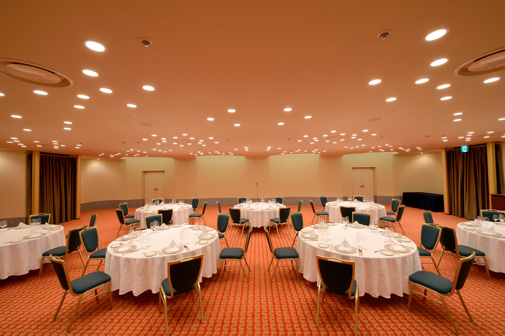 [Main Building] Main Banquet Hall “SURUGA” - The Prince Hakone Lake ...